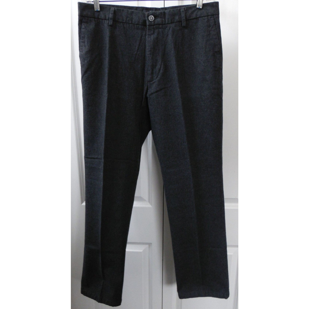 Dockers D2‎ Men's Gray Pinstripe Straight Fit Signature Khaki Pants size 34 x 32